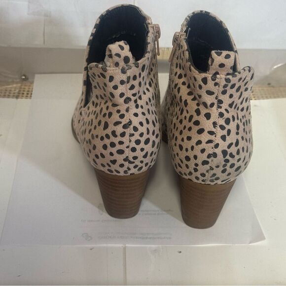 Jolie Black and Cream Heeled Boots size 8 good condition - Picture 5 of 7